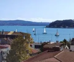 6-storey building for sale in Bosphorus, Istanbul - 3